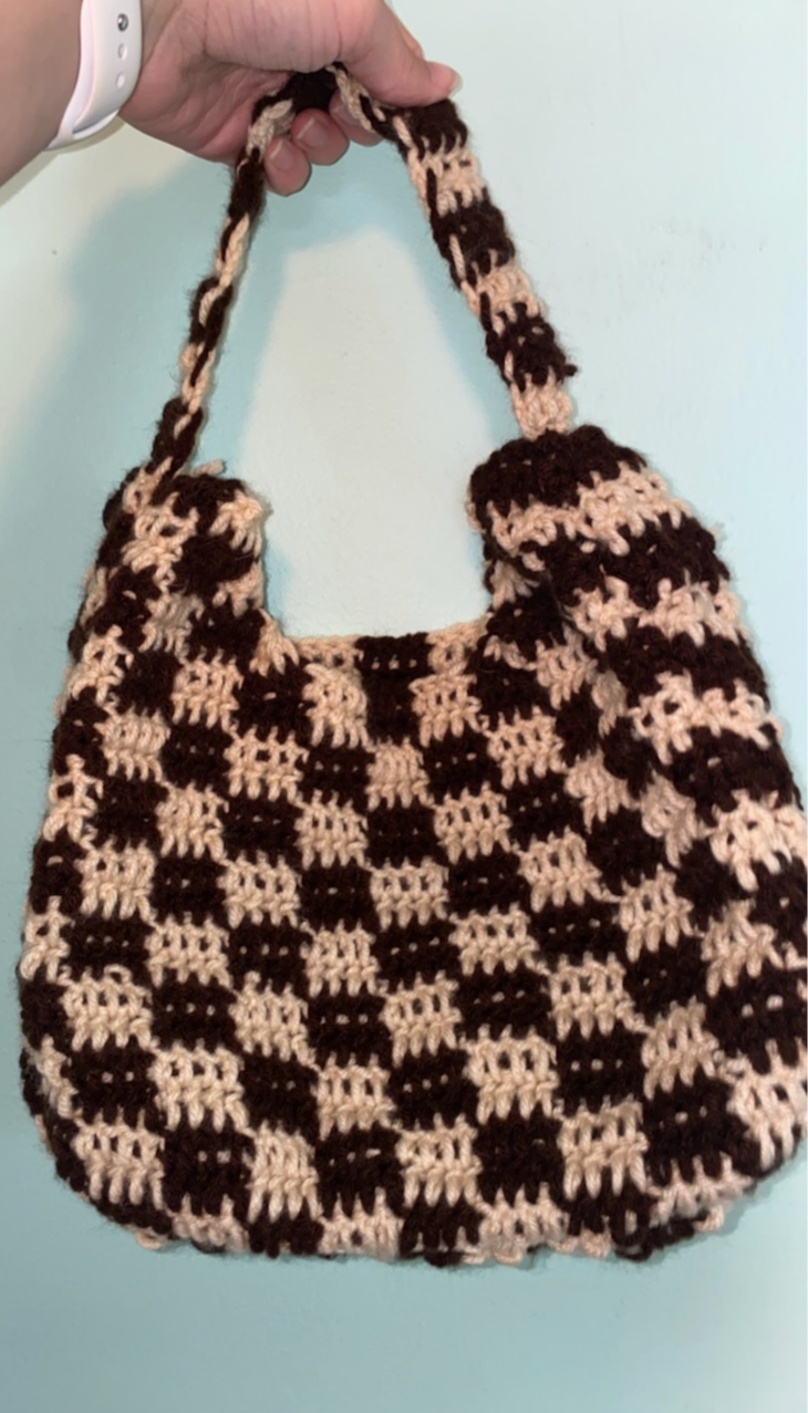 Crochet Checkered Shoulder Bag Medium