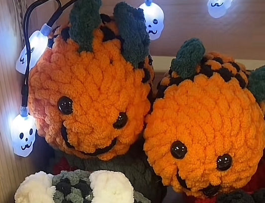 Crochet Pumpkin Bee